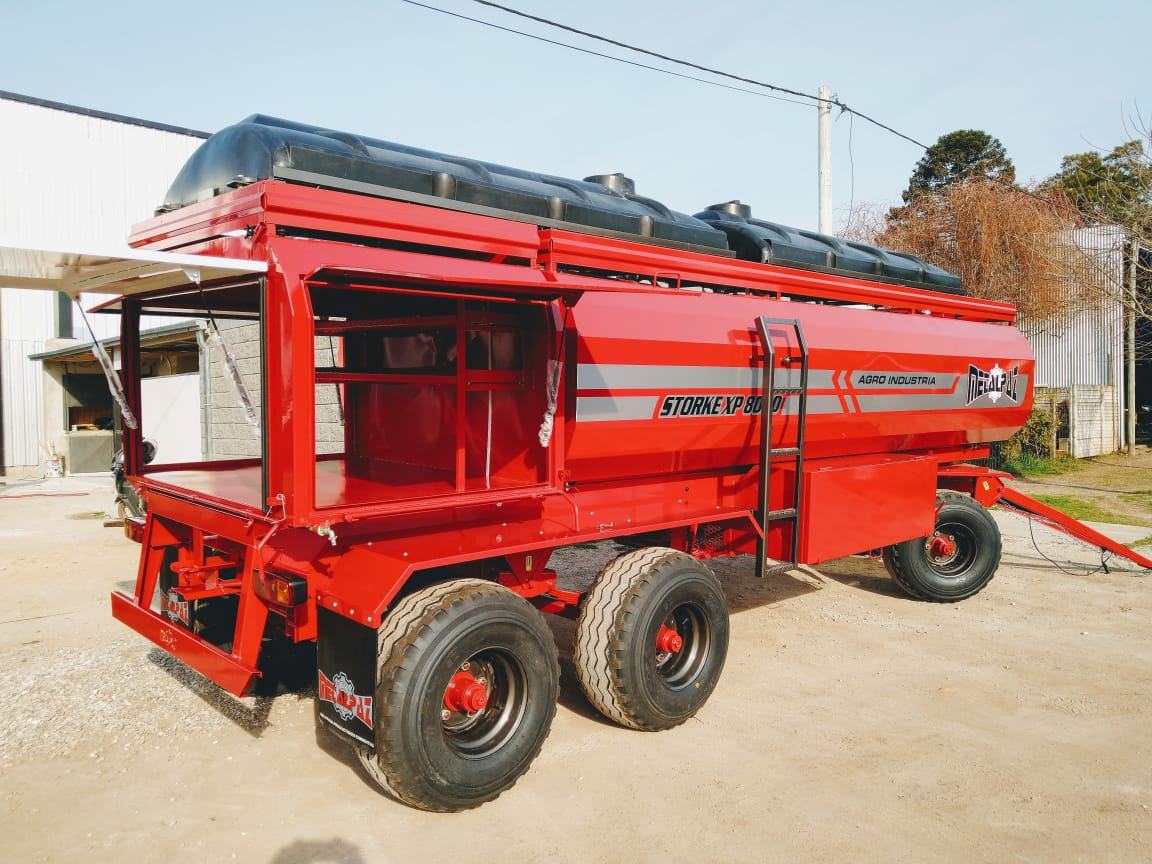 A-8 Storke con balancín Metalpaz, imagen 2