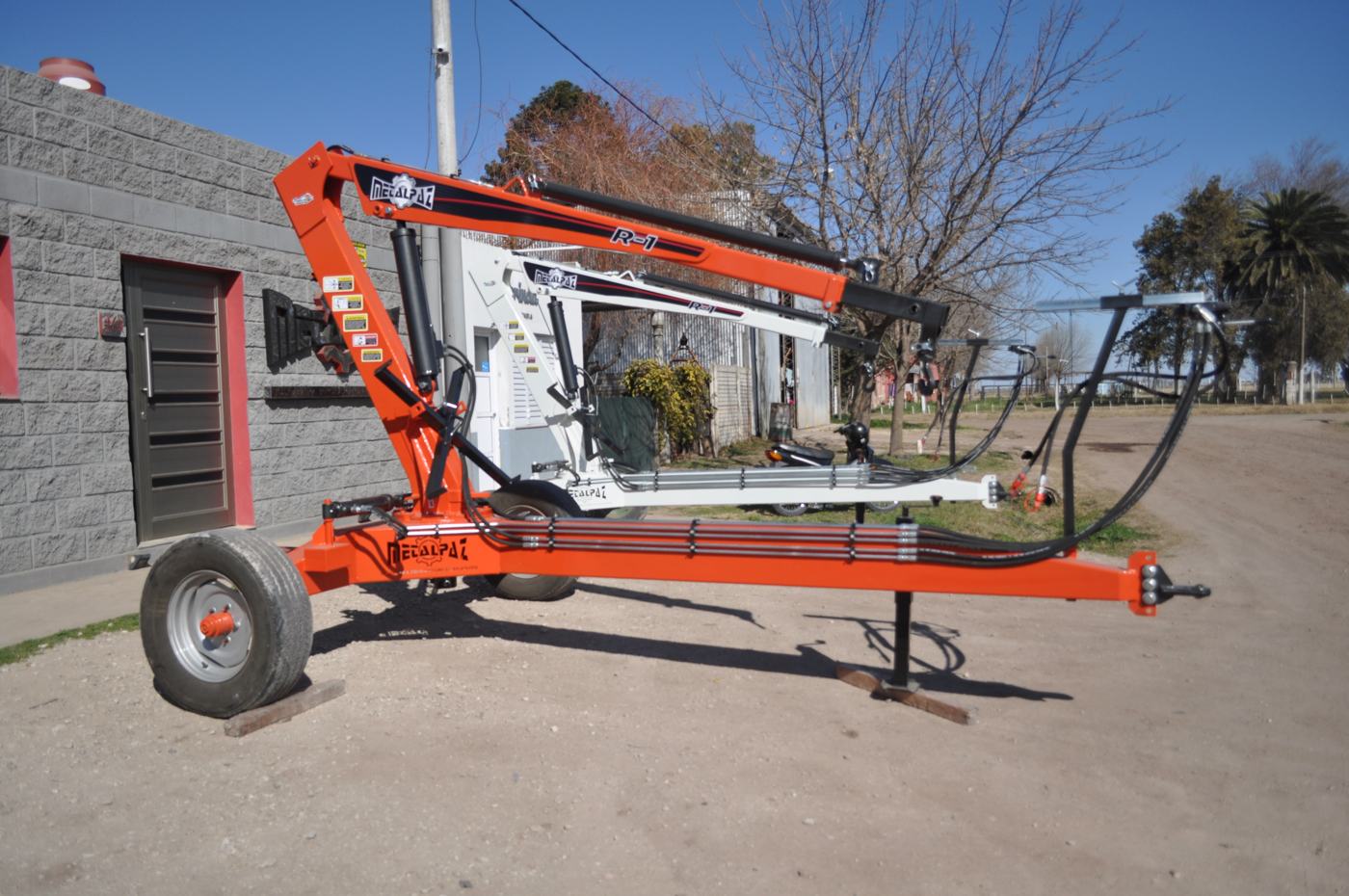 R-1 Metalpaz, imagen 2