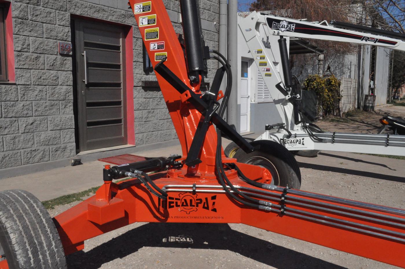 R-1 Metalpaz, imagen 3